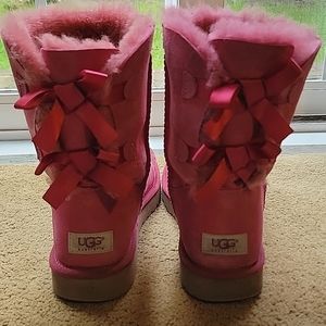 Pink bow tie Uggs